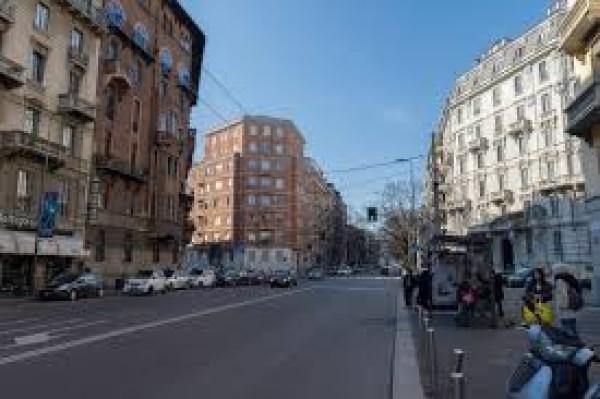appartamento in vendita a Milano in zona Loreto