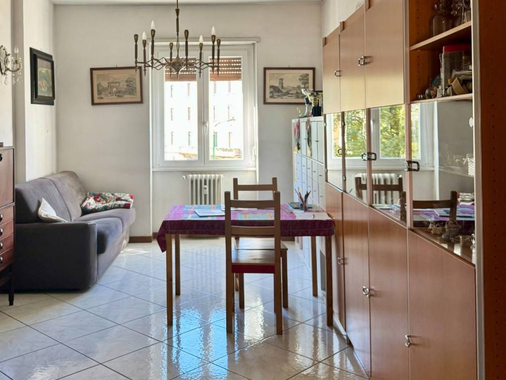 appartamento in vendita a Milano in zona Affori