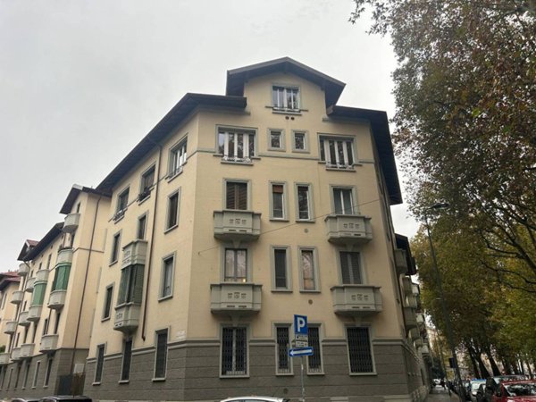 appartamento in vendita a Milano in zona Città Studi