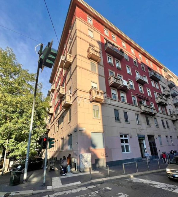 appartamento in vendita a Milano in zona Sempione