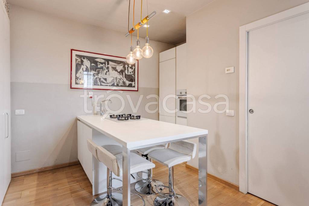 appartamento in vendita a Milano in zona Porta Romana