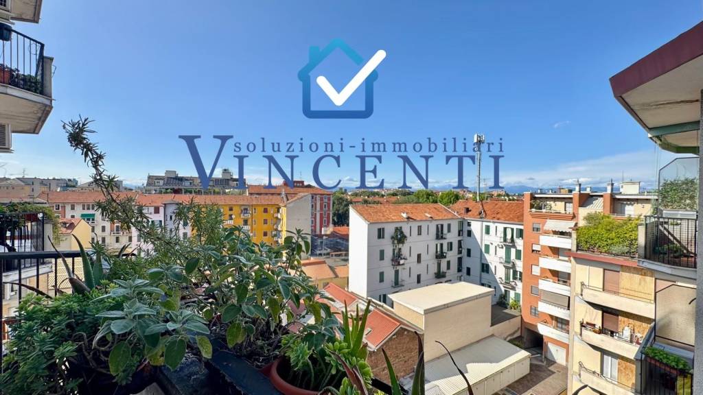 appartamento in vendita a Milano in zona Il Portello