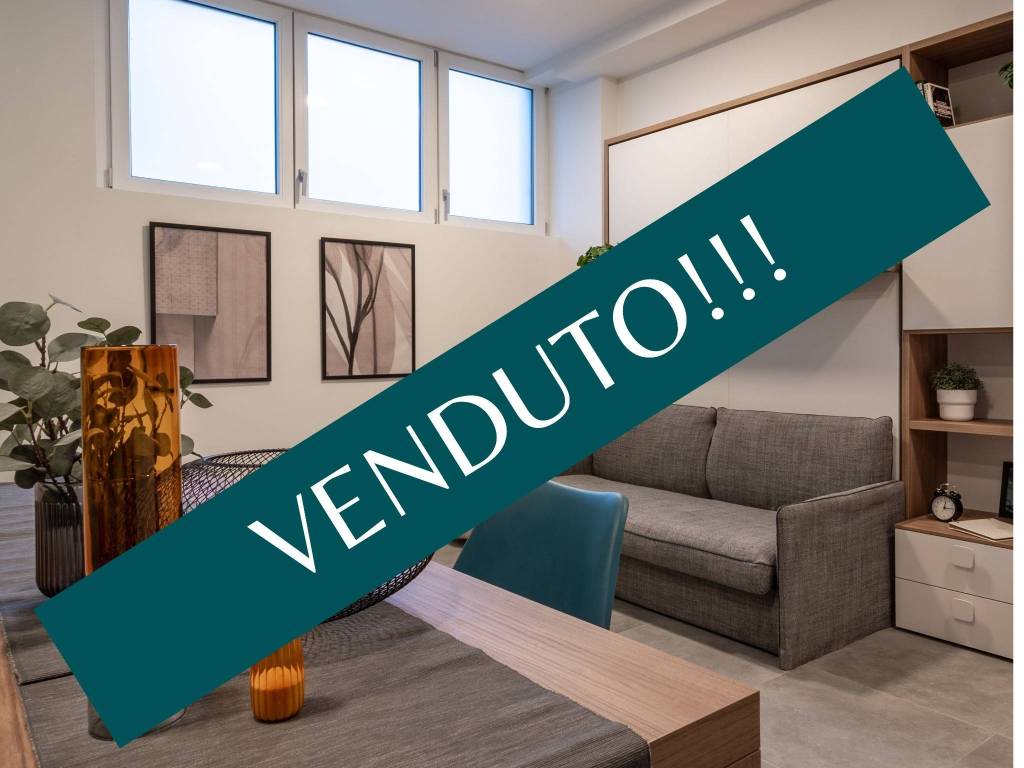 appartamento in vendita a Milano in zona Famagosta