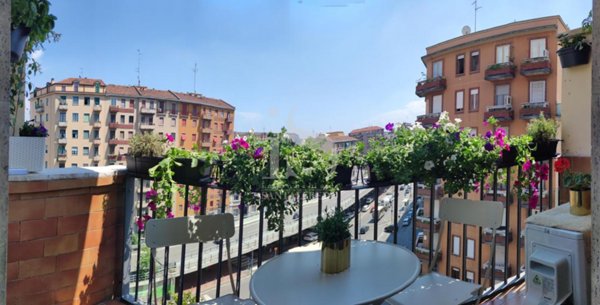 appartamento in vendita a Milano in zona Corvetto