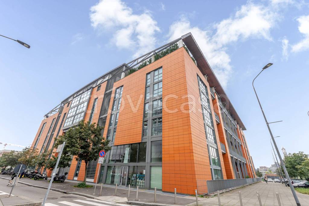 appartamento in vendita a Milano in zona Piazzale Lodi