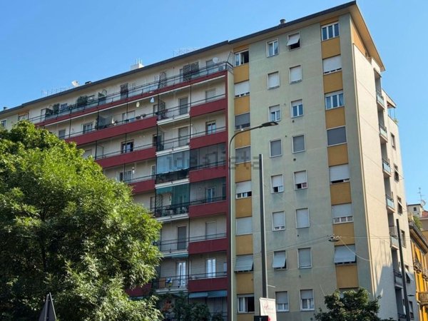 appartamento in vendita a Milano in zona Il Portello