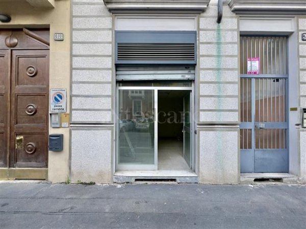 appartamento in vendita a Milano in zona Lambrate