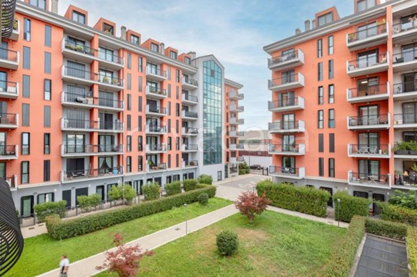 appartamento in vendita a Milano in zona Piazzale Lodi