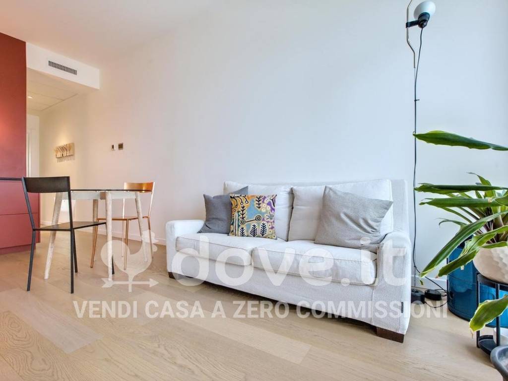 appartamento in vendita a Milano in zona Corvetto