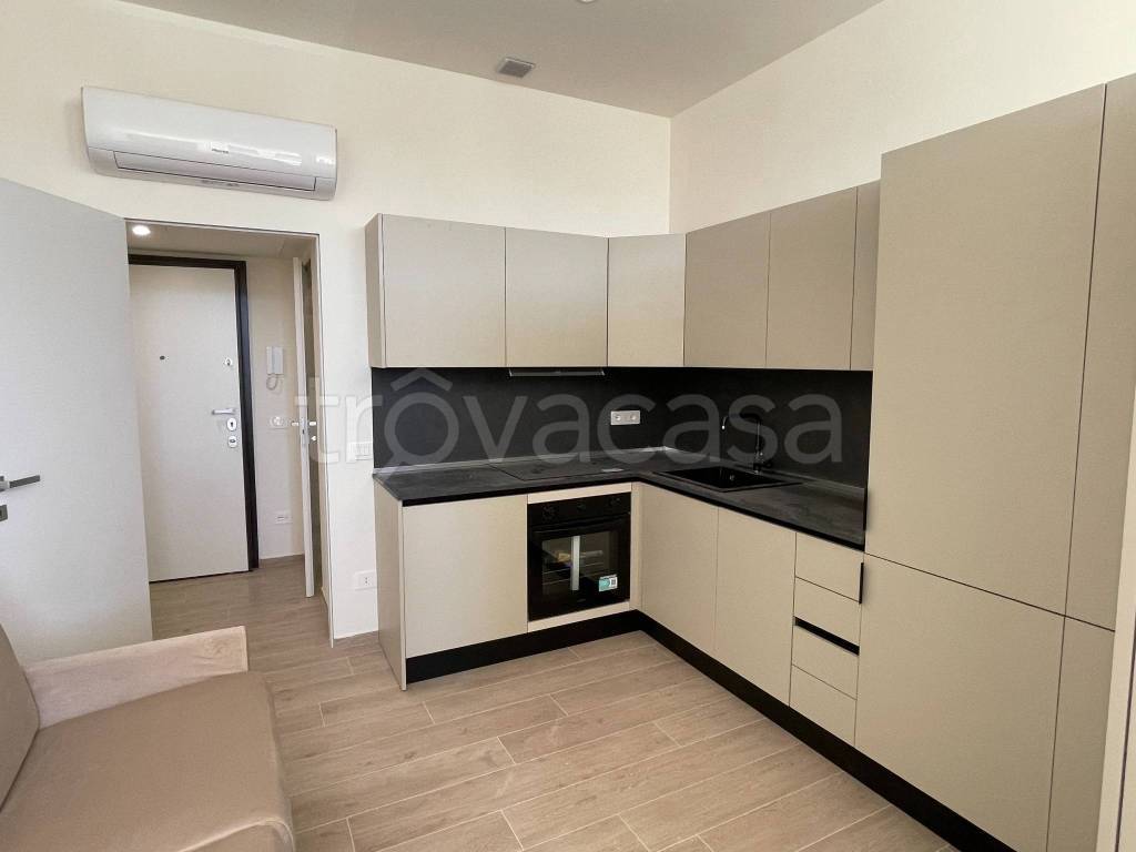 appartamento in vendita a Milano in zona Forlanini