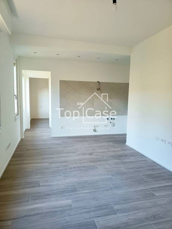 appartamento in vendita a Milano in zona Baggio