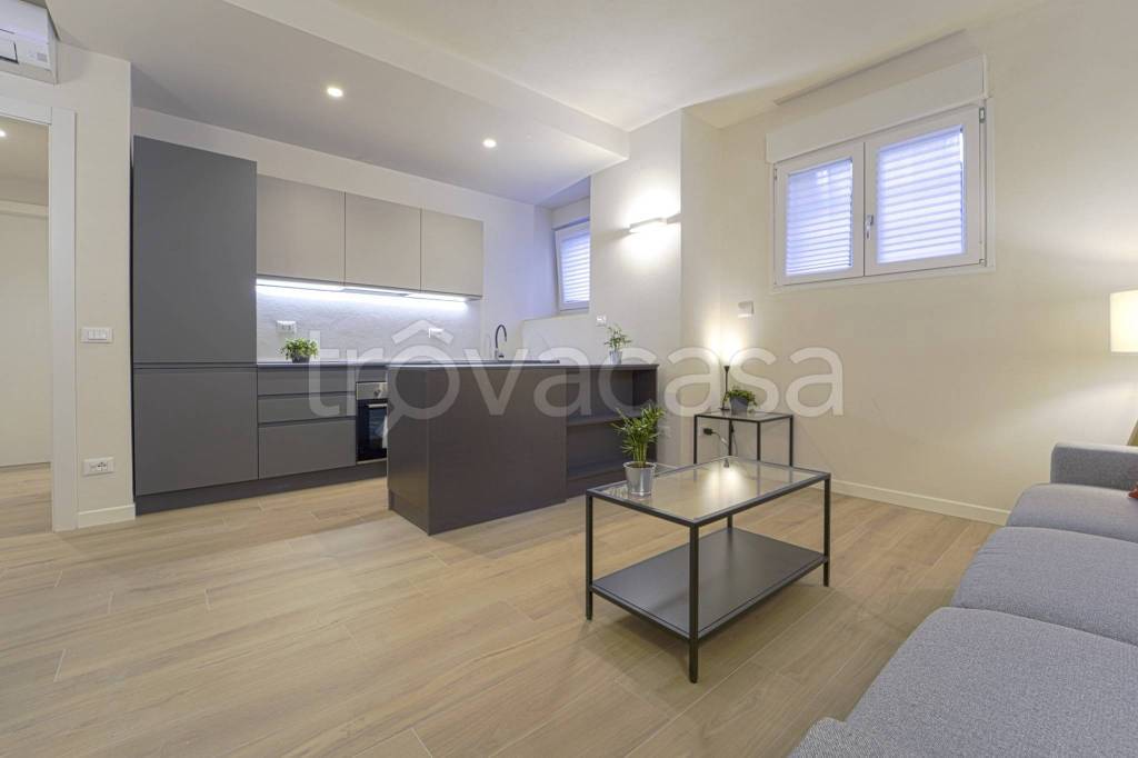 appartamento in vendita a Milano in zona Bovisa