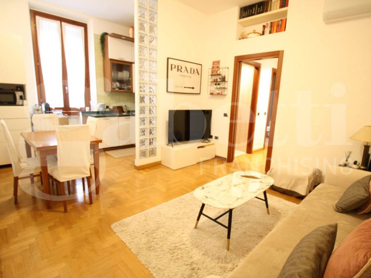 appartamento in vendita a Milano