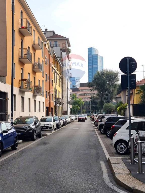 appartamento in vendita a Milano in zona Isola