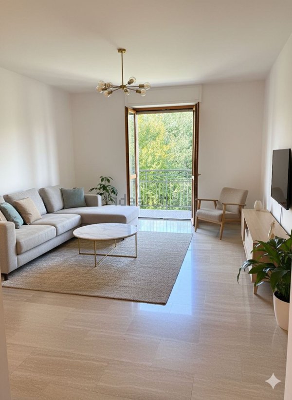 appartamento in vendita a Milano in zona Solari