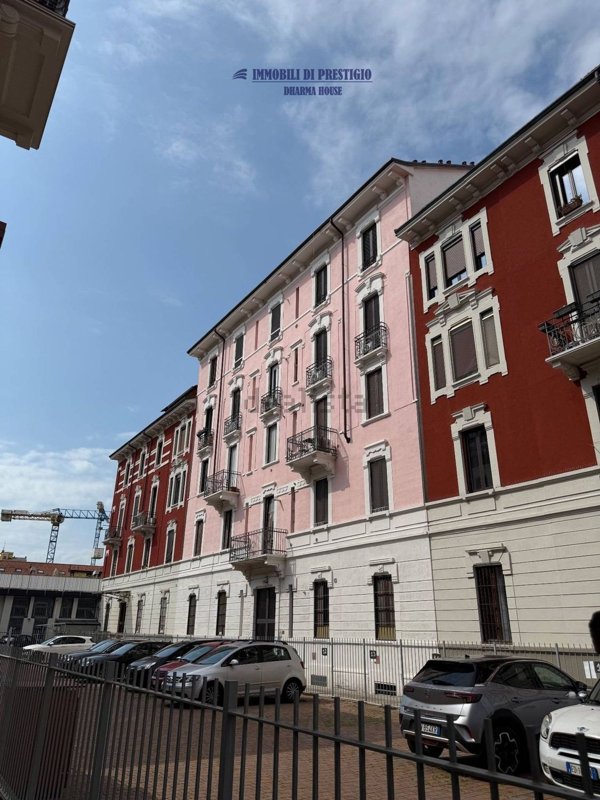 appartamento in vendita a Milano in zona Chiesa Rossa