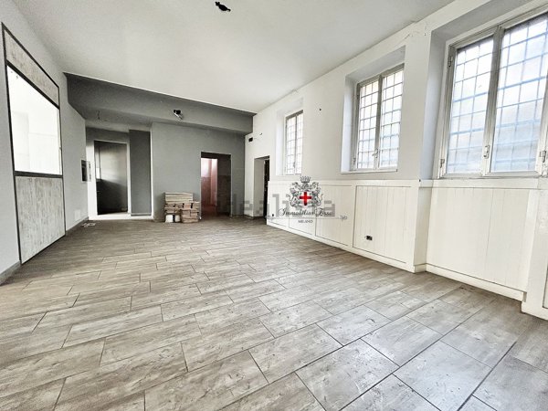 casale in vendita a Milano in zona Quarto Cagnino