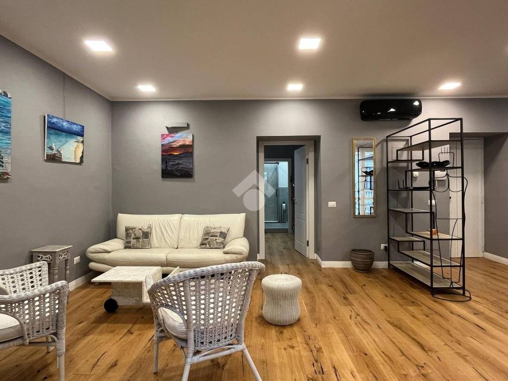 appartamento in vendita a Milano in zona Porta Venezia