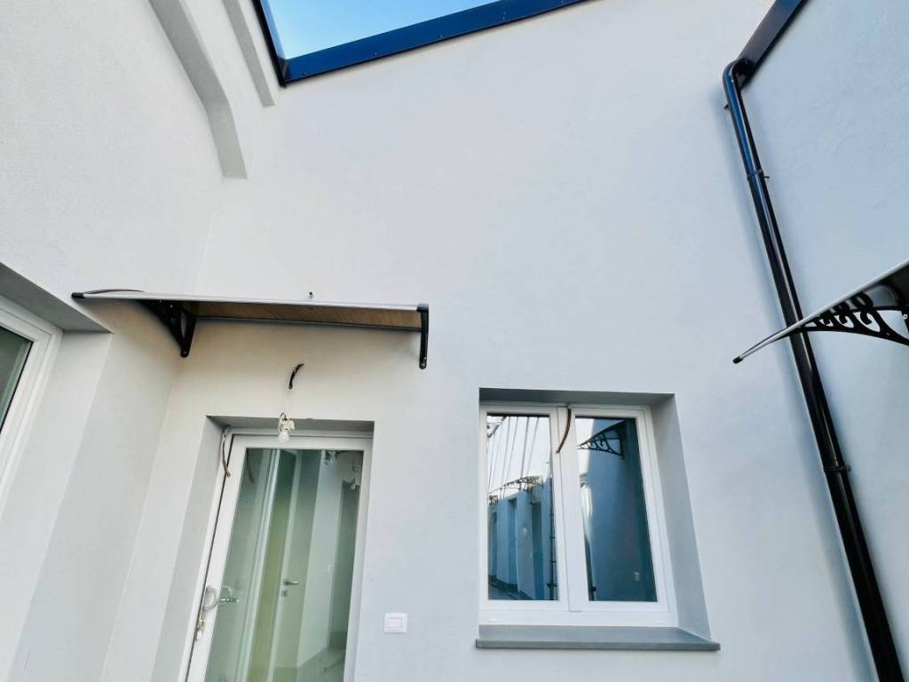 casa indipendente in vendita a Milano in zona Ponte Seveso