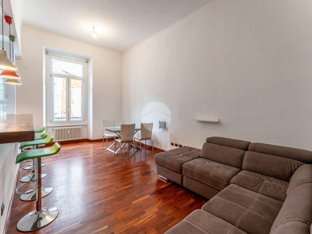 appartamento in vendita a Milano in zona Isola