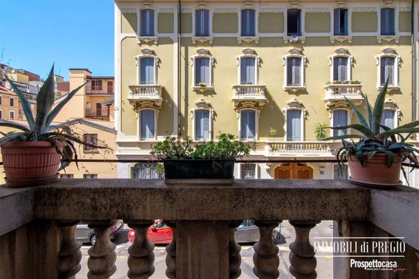 appartamento in vendita a Milano in zona Bocconi