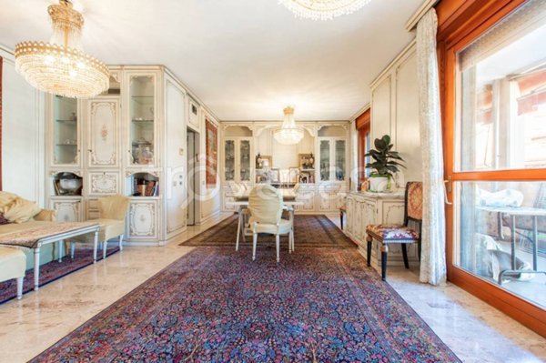 appartamento in vendita a Milano in zona San Siro