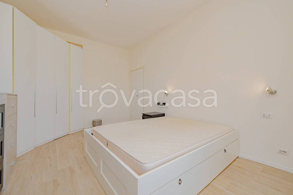 appartamento in vendita a Milano in zona Vialba