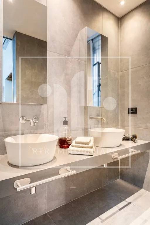 appartamento in vendita a Milano in zona Porta Venezia