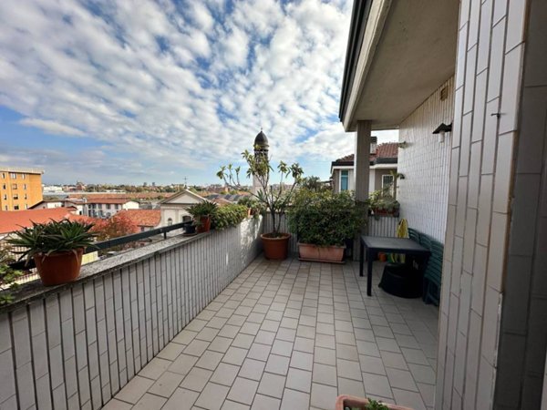 appartamento in vendita a Milano in zona Greco