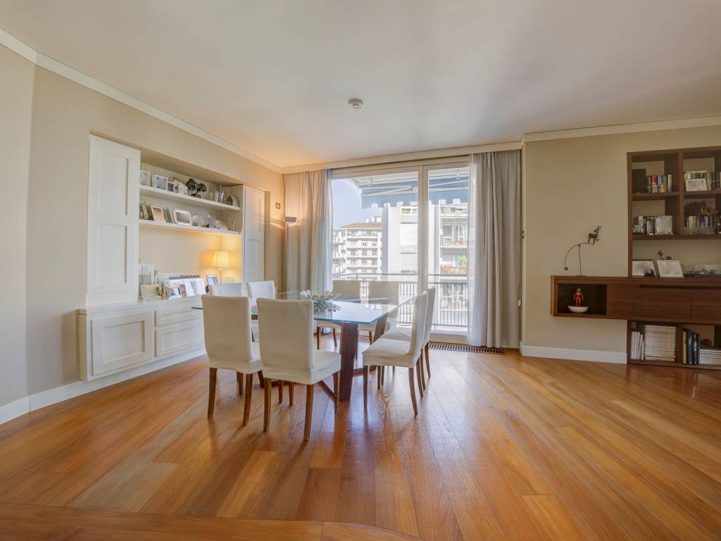 appartamento in vendita a Milano in zona Città Studi