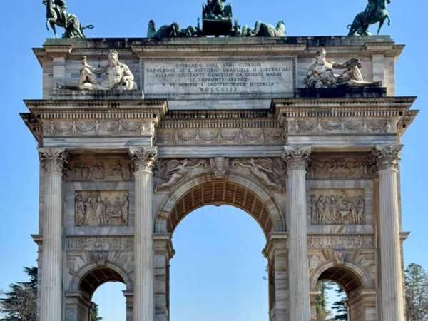 negozio in vendita a Milano in zona Sempione