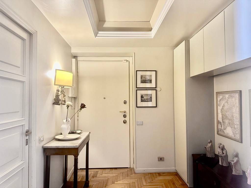 appartamento in vendita a Milano in zona Solari