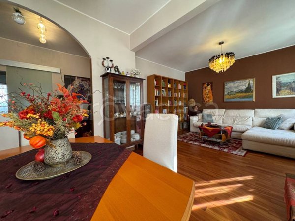 appartamento in vendita a Milano in zona Gratosoglio