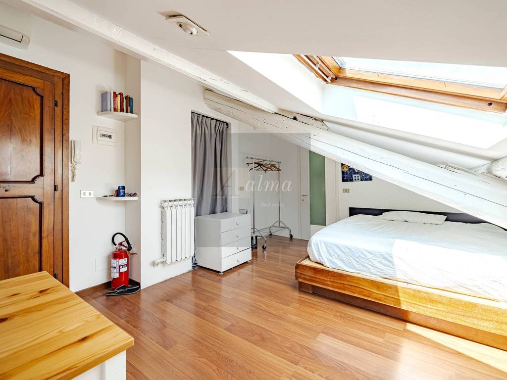 appartamento in vendita a Milano in zona Porta Venezia