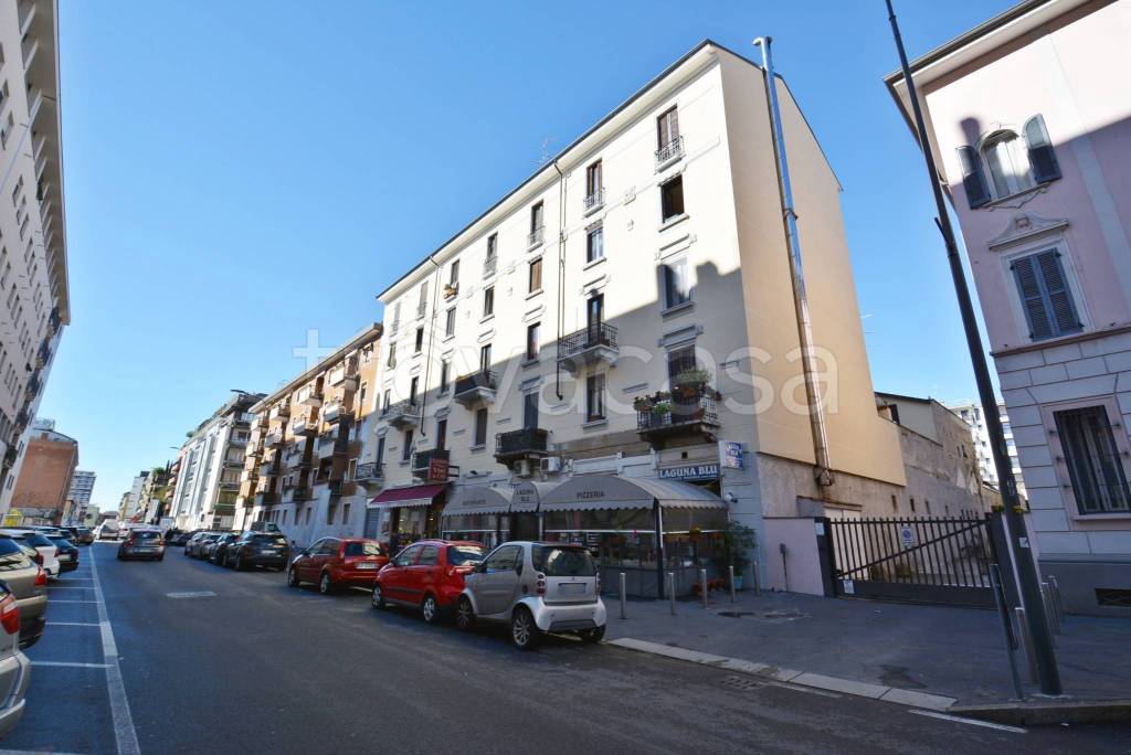 appartamento in vendita a Milano