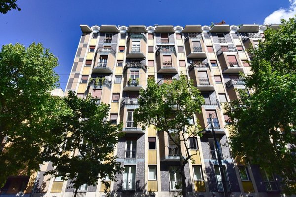 appartamento in vendita a Milano in zona Dergano