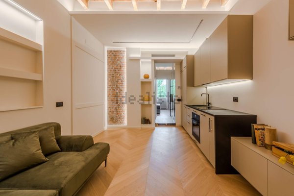 appartamento in vendita a Milano in zona Dergano