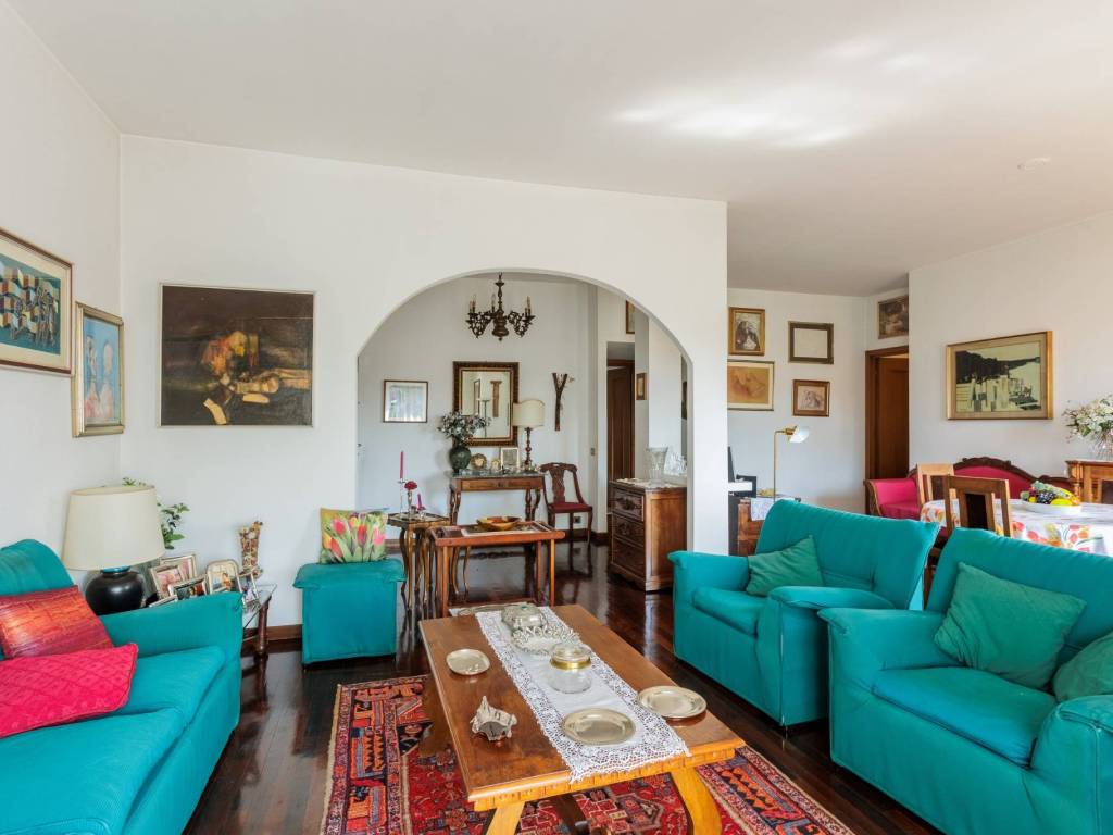 appartamento in vendita a Milano in zona Maggiolina