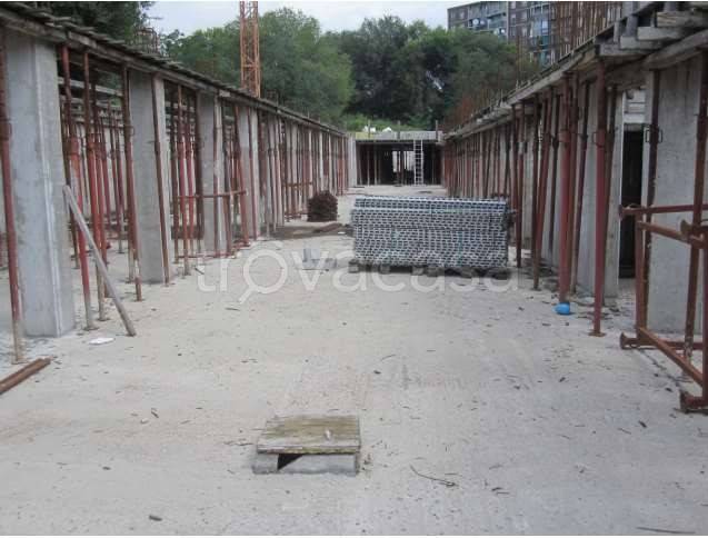 appartamento in vendita a Milano in zona Gratosoglio