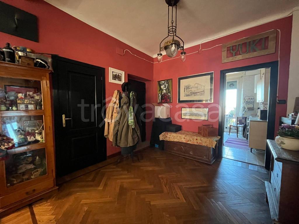 appartamento in vendita a Milano in zona Guastalla