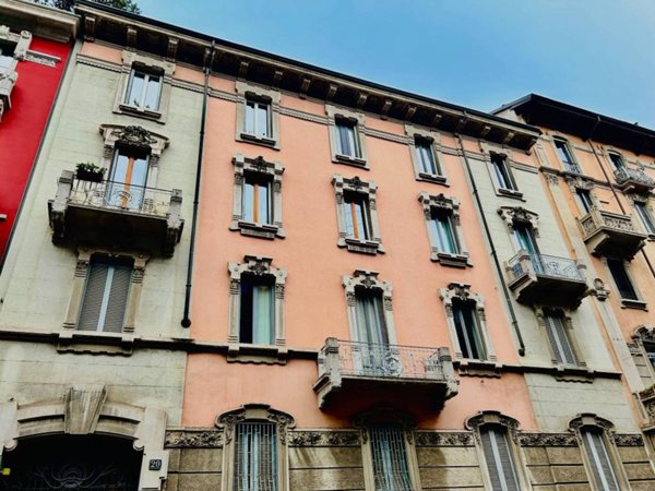 appartamento in vendita a Milano in zona Loreto