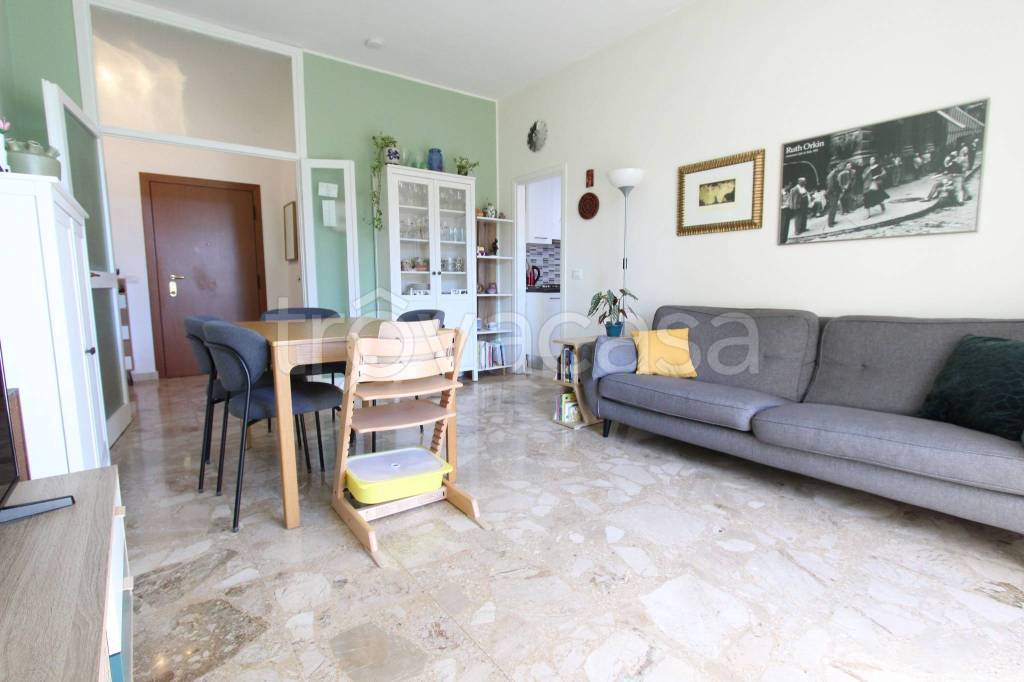 appartamento in vendita a Milano in zona Affori