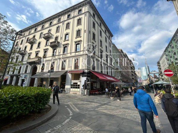 negozio in vendita a Milano in zona Porta Garibaldi