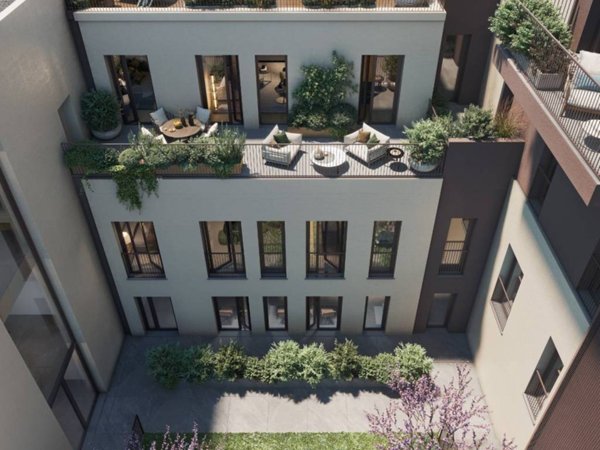 appartamento in vendita a Milano in zona Isola