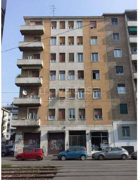 appartamento in vendita a Milano in zona Calvairate