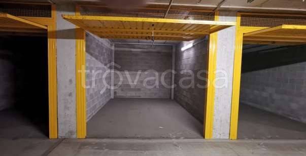 appartamento in vendita a Milano in zona Dergano