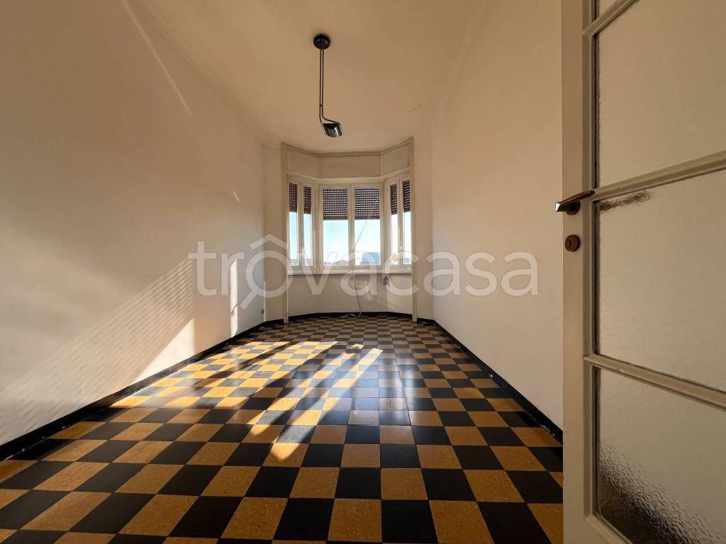 appartamento in vendita a Milano in zona Piazzale Lodi