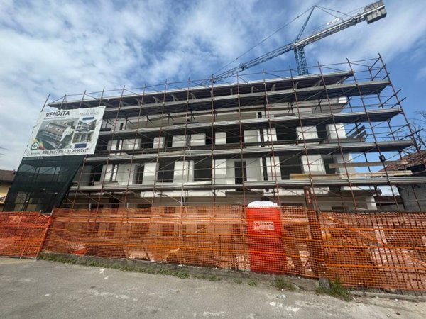 appartamento in vendita a Milano in zona Quinto Romano