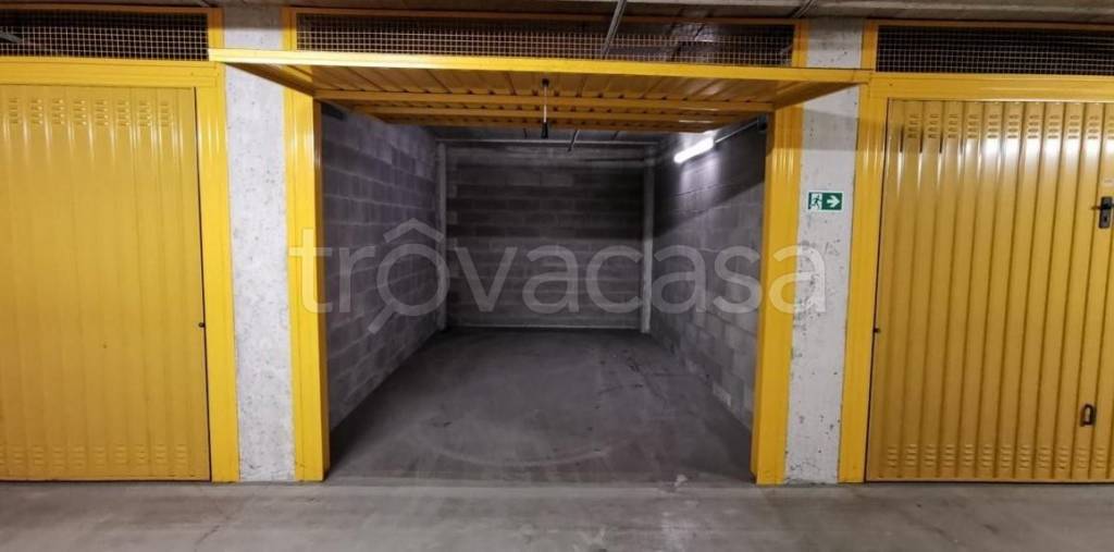 appartamento in vendita a Milano in zona Dergano