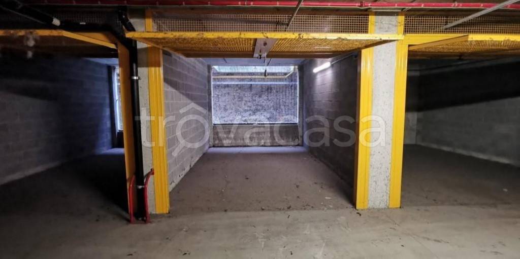 appartamento in vendita a Milano in zona Dergano